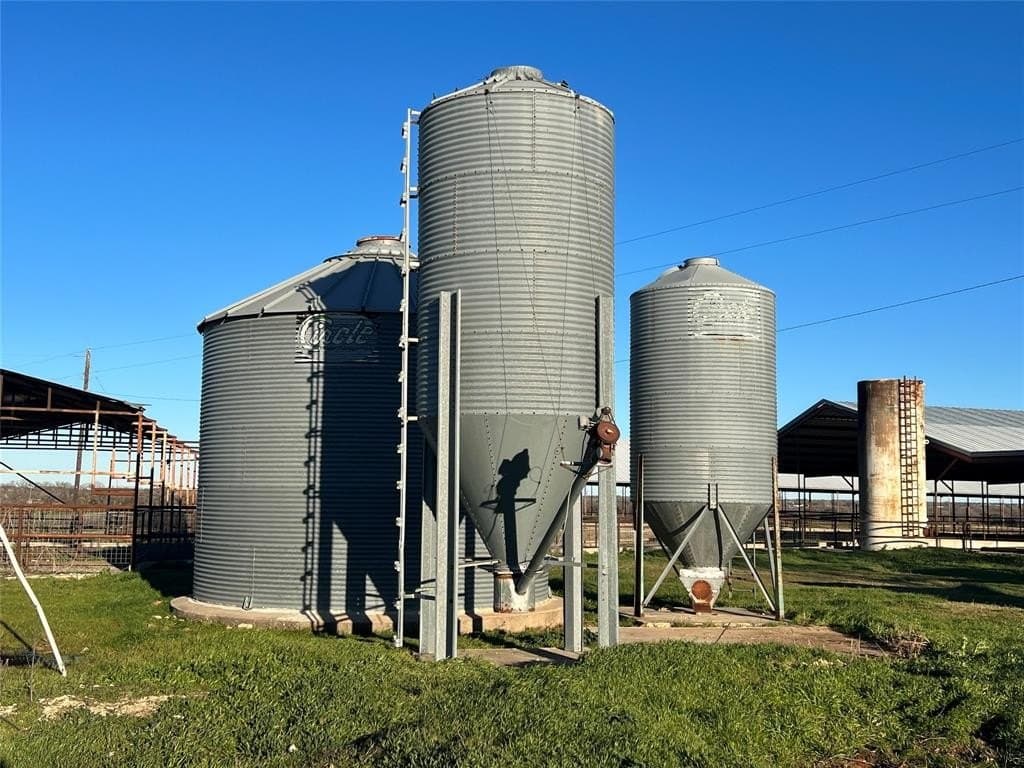 35.36 acres in Erath County - photo 18