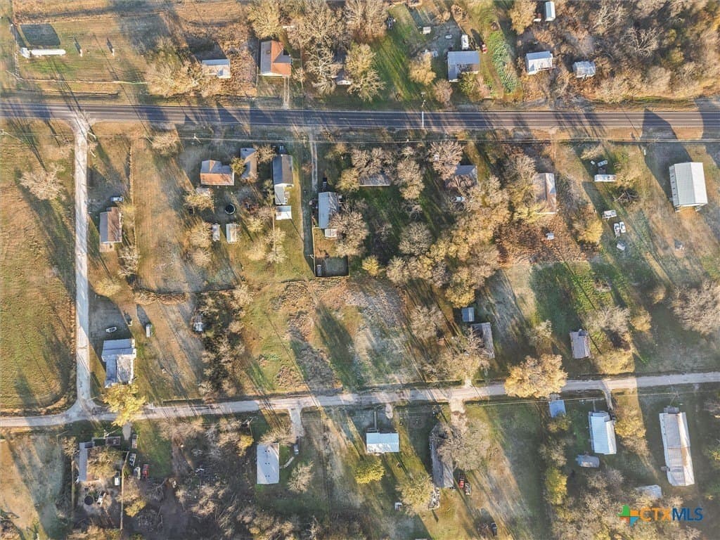 0.32 acres in Navarro County - photo 7