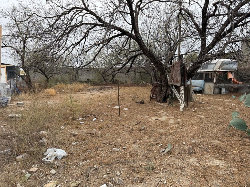 10,380 acres in Maverick County - photo 16