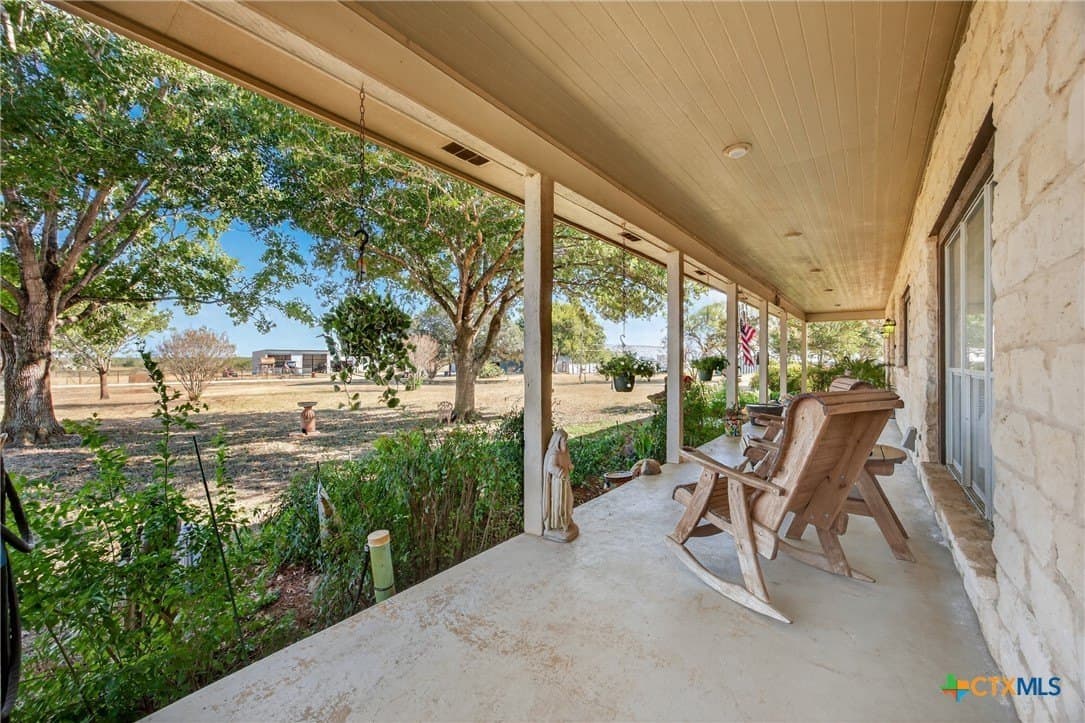 45 acres in Gonzales County - photo 3