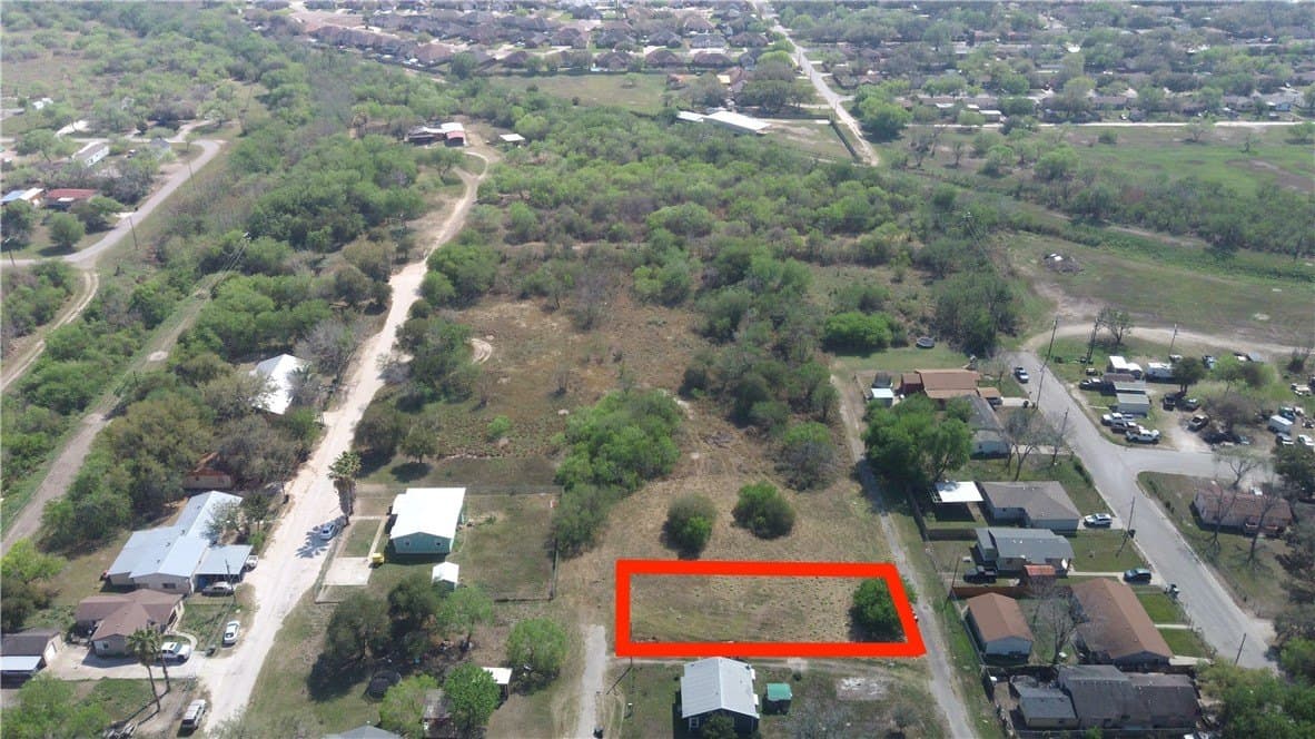 0.14 acres in Jim Wells County - photo 3