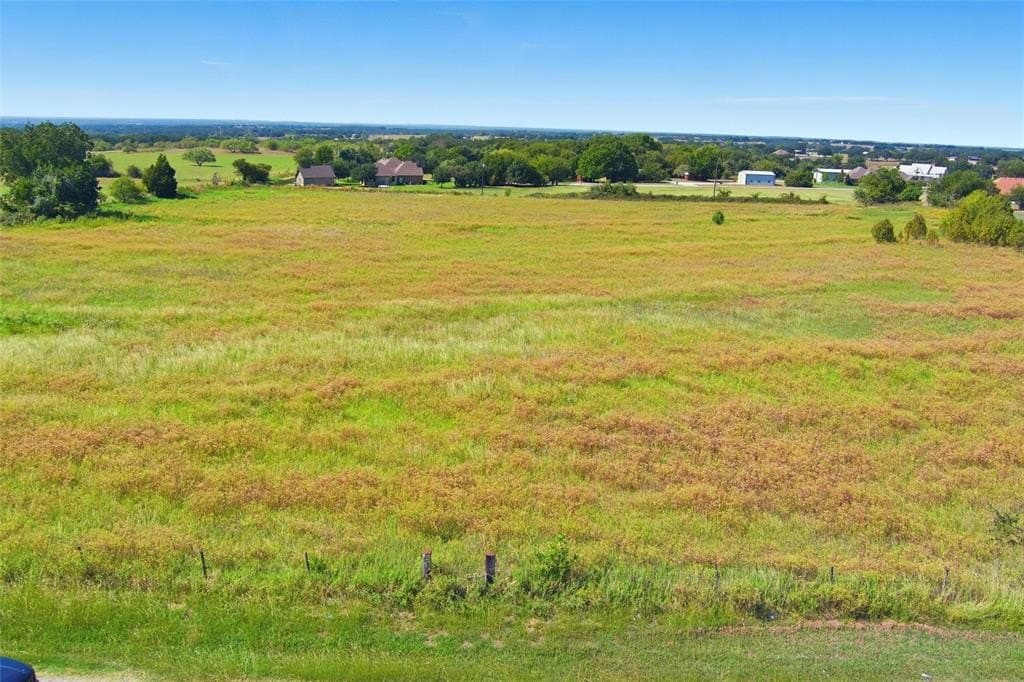 9.76 acres in Wise County - photo 4