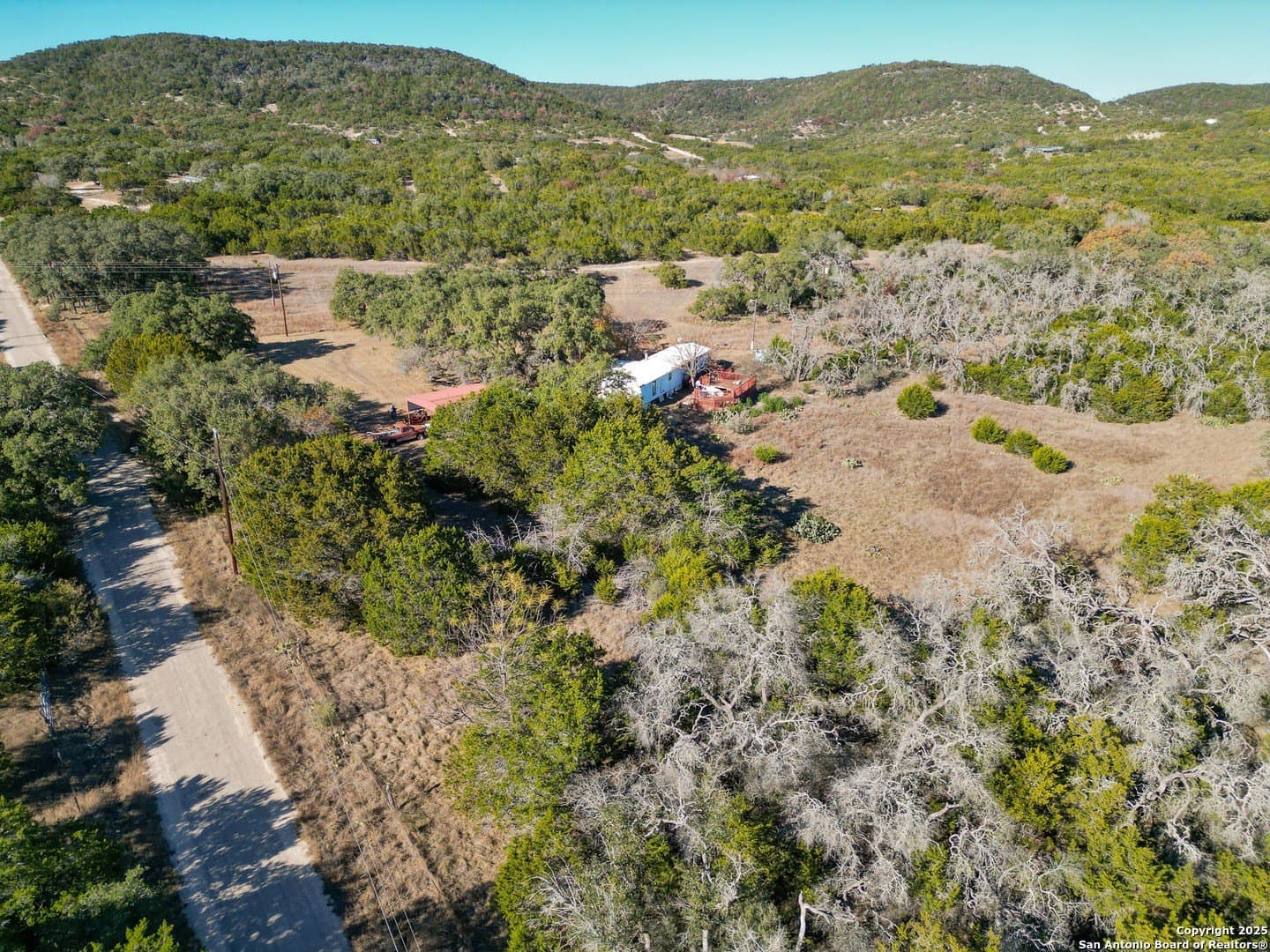 15.29 acres in Bandera County - photo 27