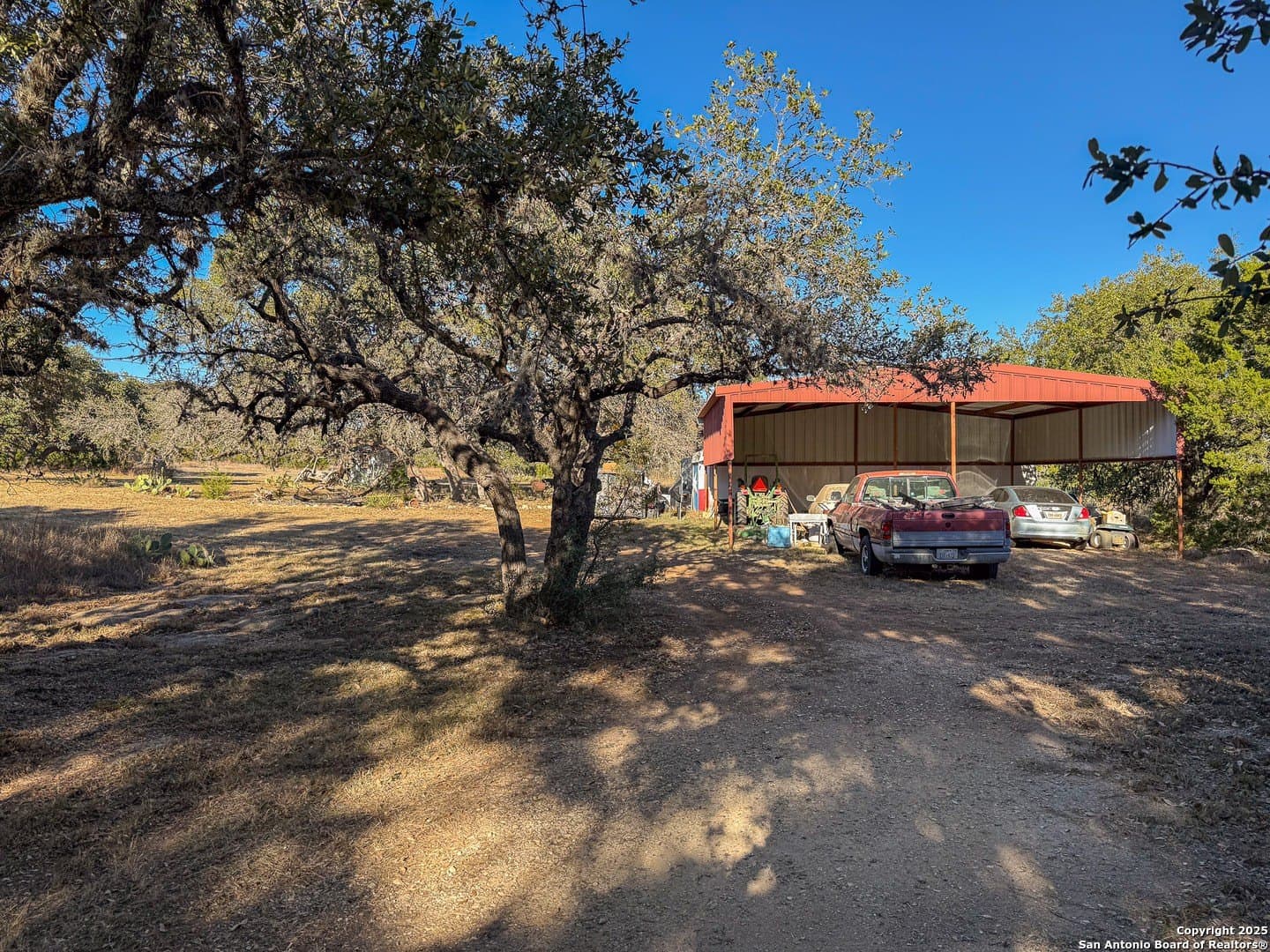 15.29 acres in Bandera County - photo 32