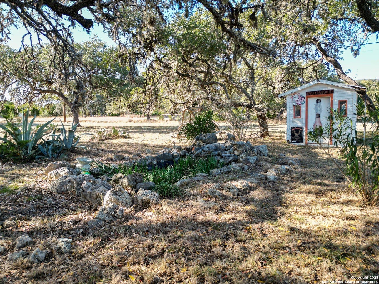 15.29 acres in Bandera County - photo 37