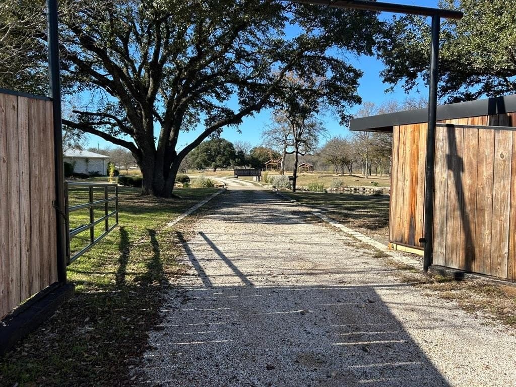 1.84 acres in Hood County - photo 24