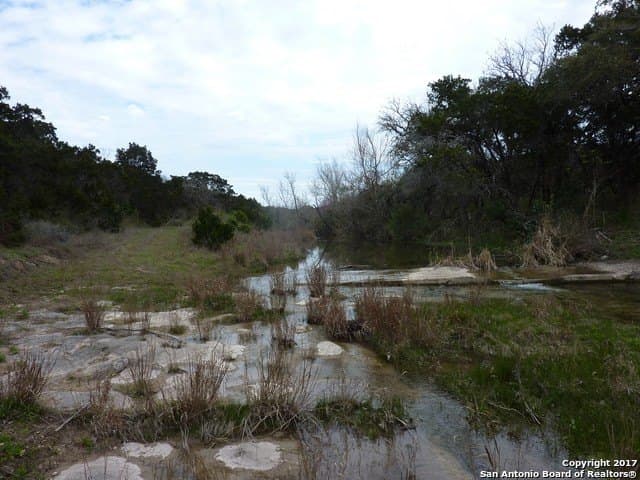 32.62 acres in Bexar County - photo 4