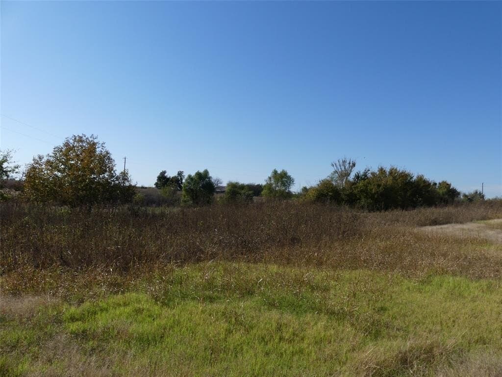 20 acres in Montague County - photo 11