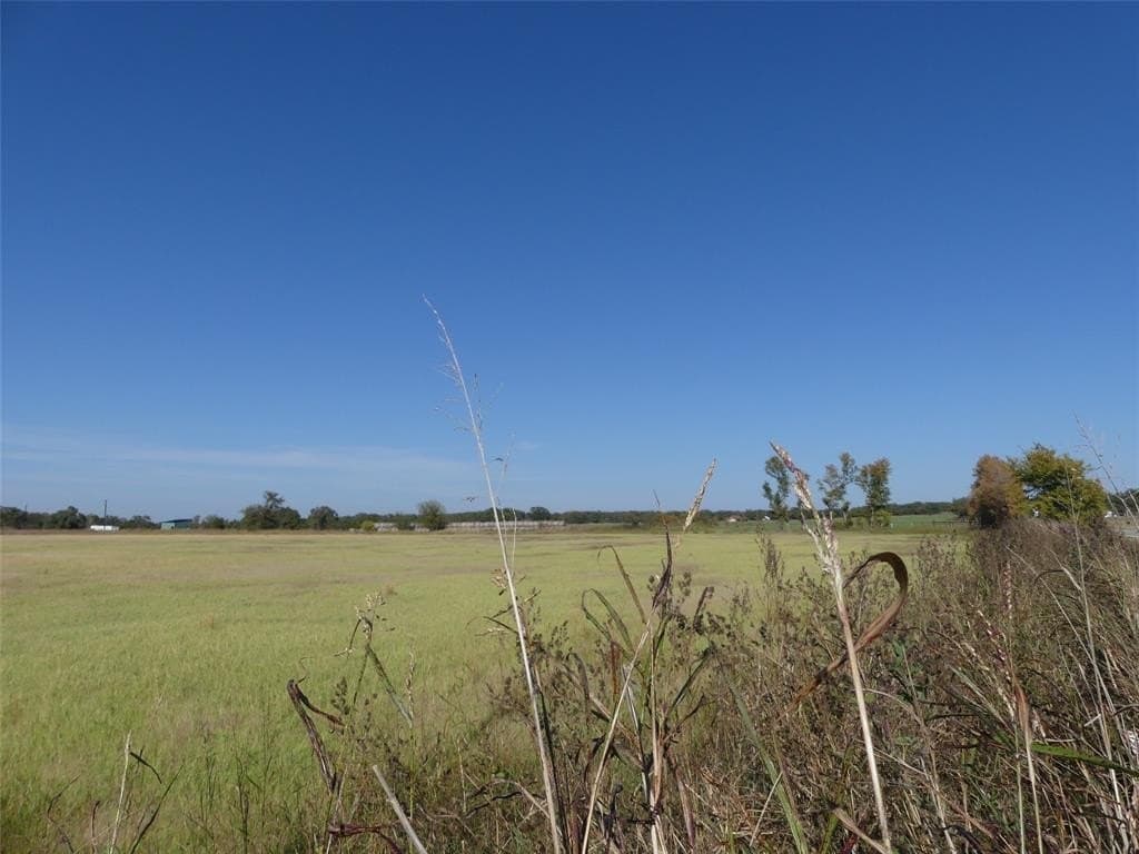 20 acres in Montague County - photo 3