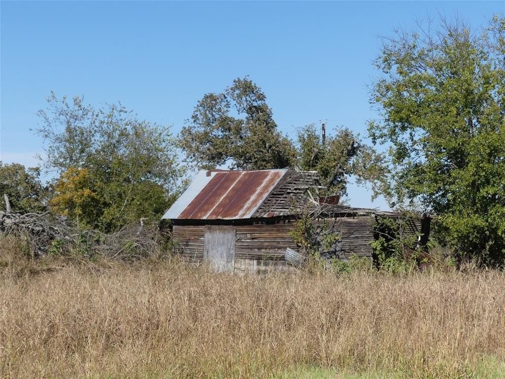 20 acres in Montague County - photo 26