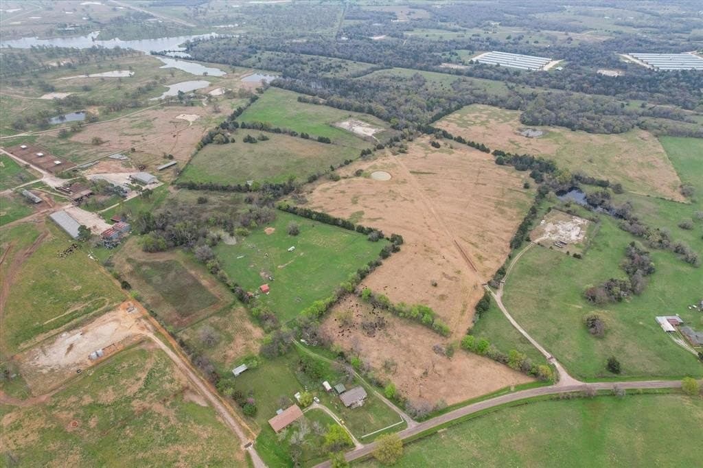 63.6 acres in Freestone County - photo 37