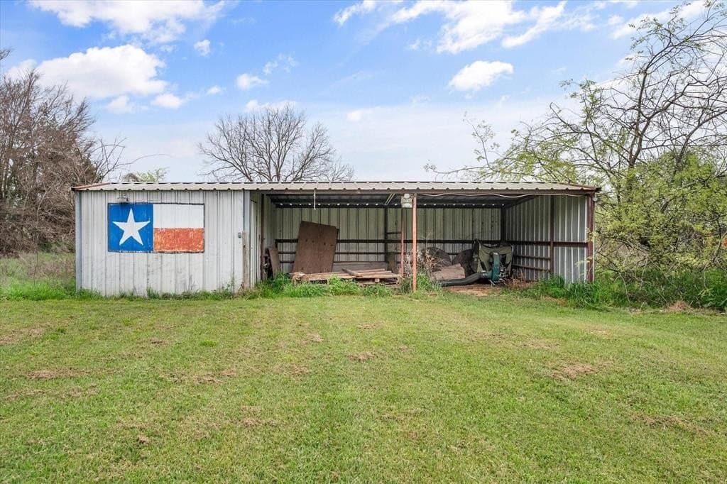 63.6 acres in Freestone County - photo 19