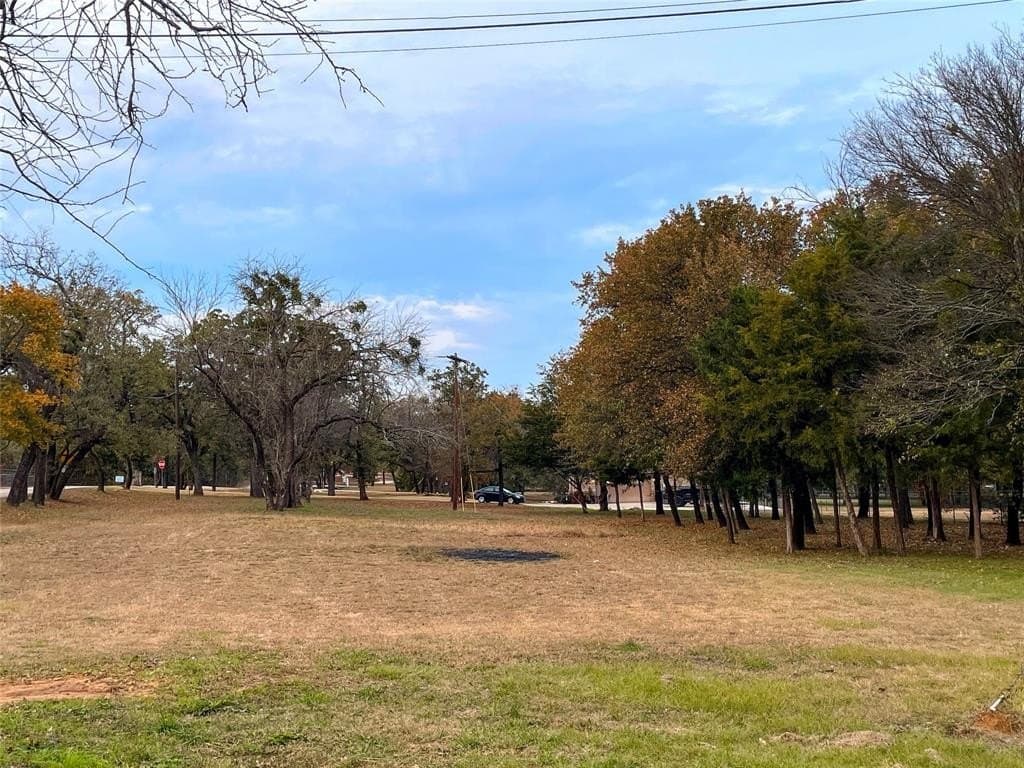 1.01 acres in Johnson County - photo 9