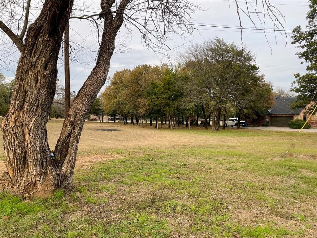1.01 acres in Johnson County - photo 8