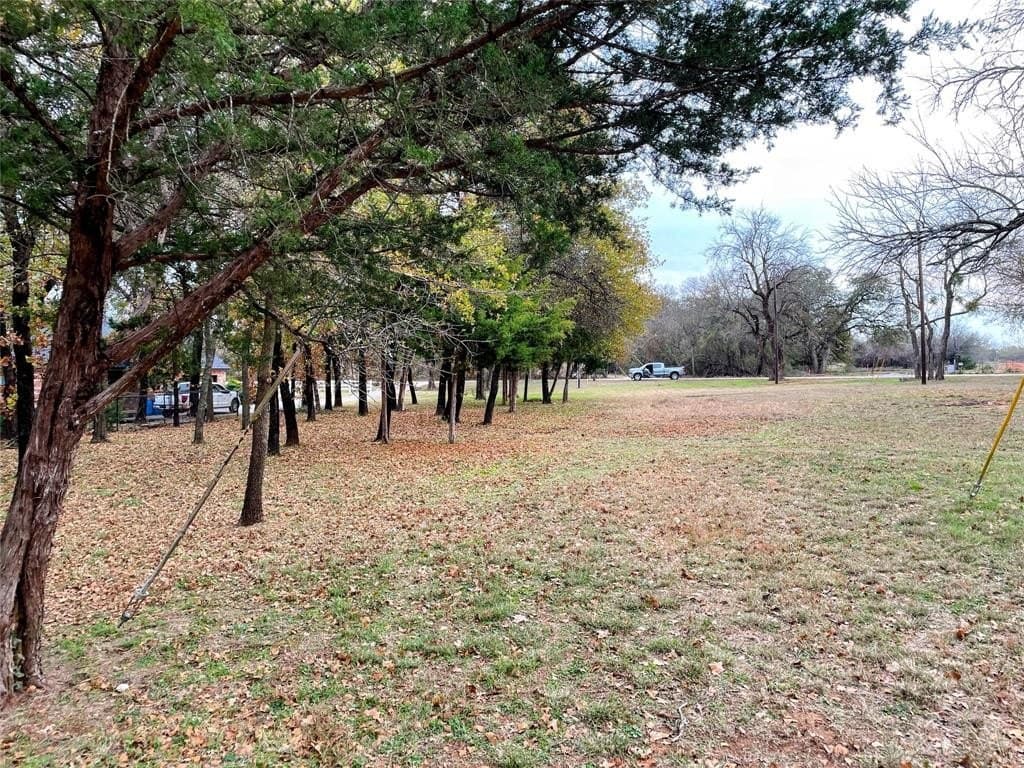 1.01 acres in Johnson County - photo 5