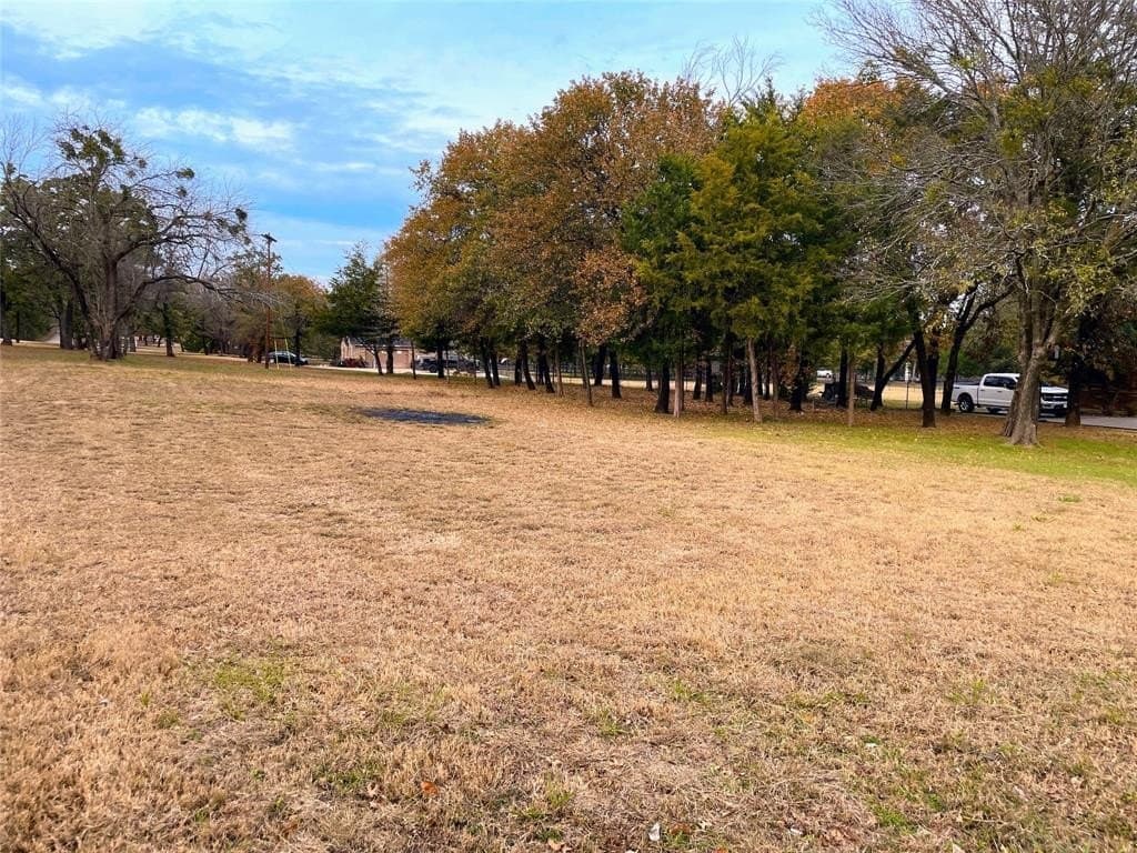 1.01 acres in Johnson County - photo 3