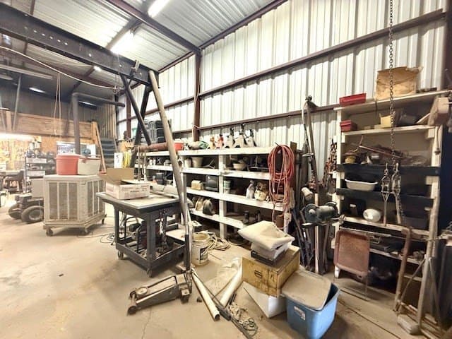0.32 acres in Reeves County - photo 32
