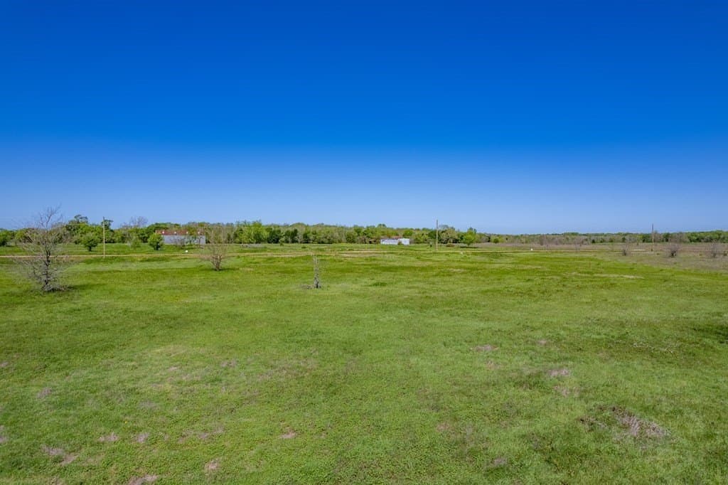 10.01 acres in ANDERSON County - photo 11