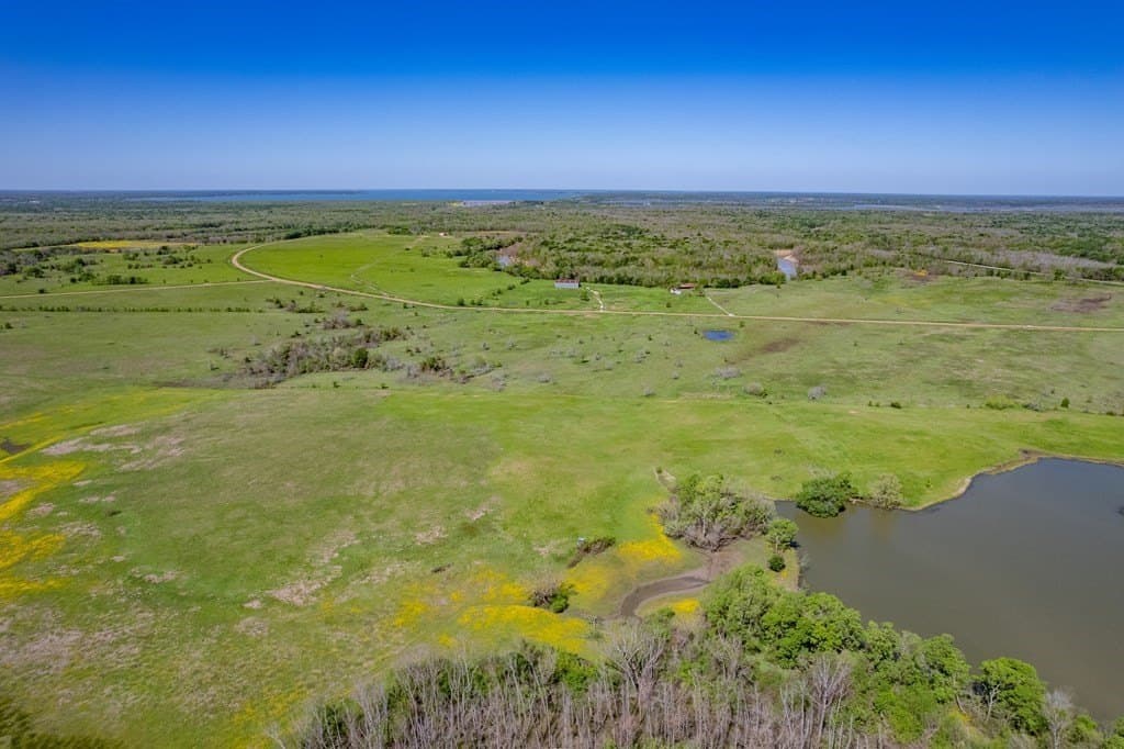 10.01 acres in ANDERSON County - photo 6