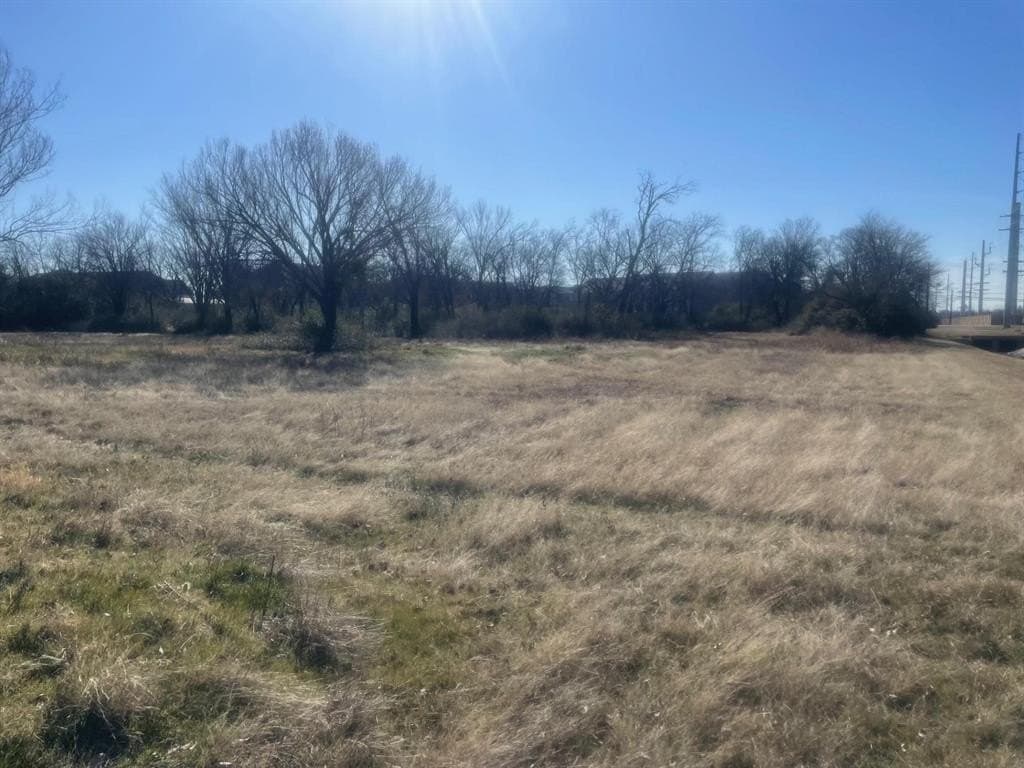 3.77 acres in Denton County - photo 8