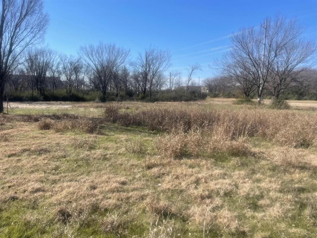 3.77 acres in Denton County - photo 9