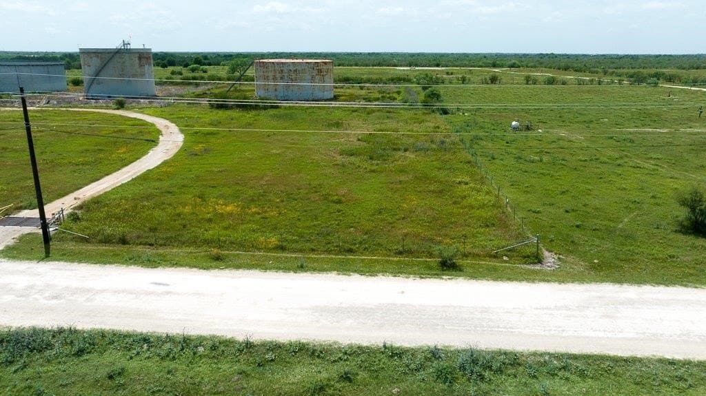 140.06 acres in Refugio County - photo 38