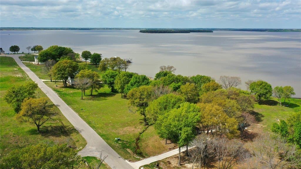 0.47 acres in Kaufman County - photo 4