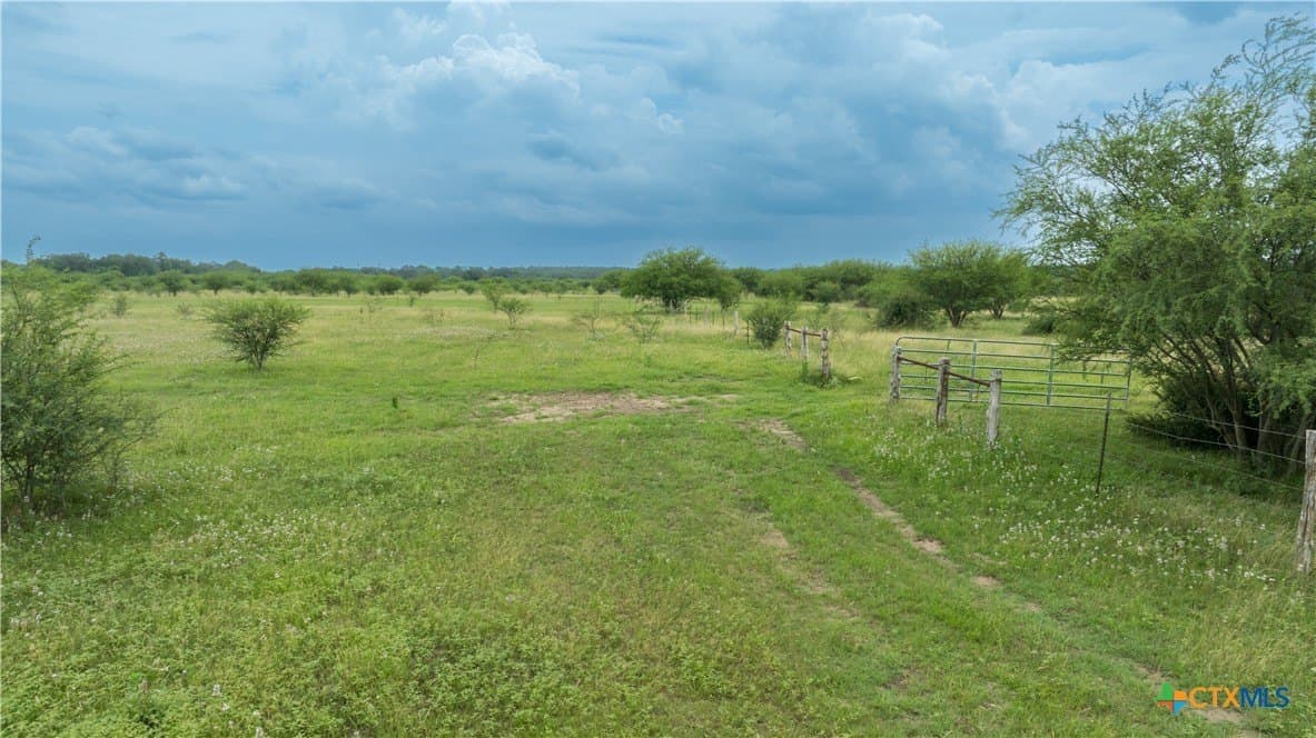 10.01 acres in DeWitt County - photo 11