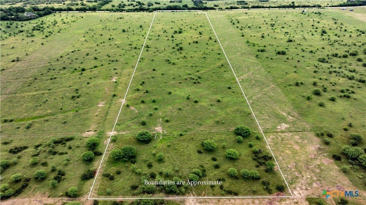 10.01 acres in DeWitt County - photo 14