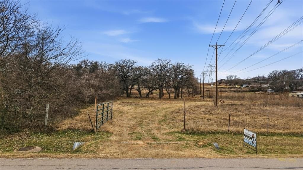 1.97 acres in Tarrant County - photo 12