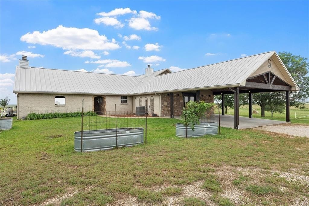 29.98 acres in Hill County - photo 7