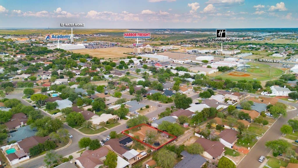 8,400 acres in Maverick County - photo 14