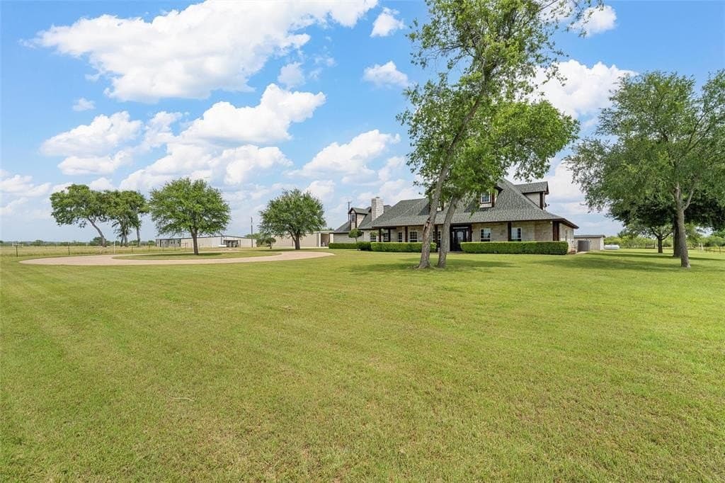 45 acres in Hill County - photo 2
