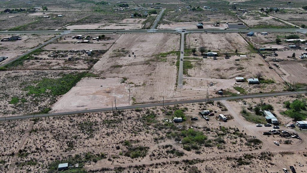 1.13 acres in Crane County - photo 9