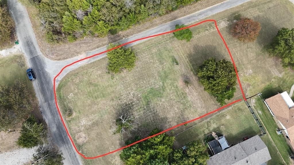 0.33 acres in Grayson County - photo 8