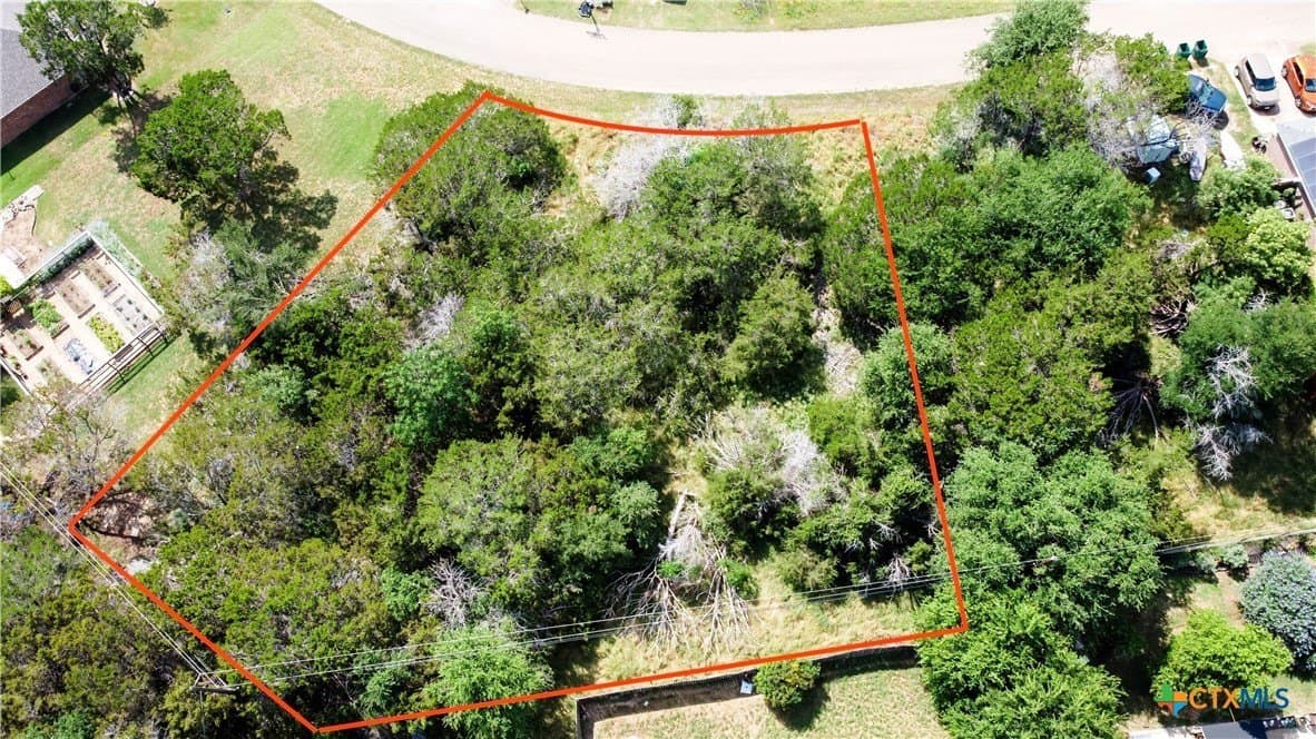 0.37 acres in Bell County - photo 2