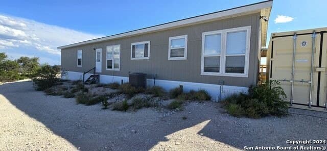 64 acres in Edwards County - photo 9