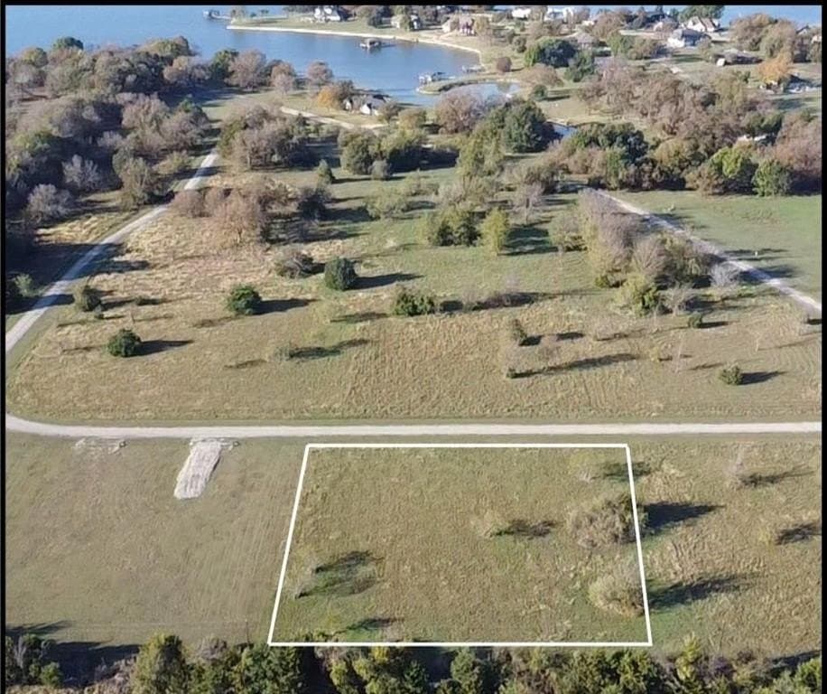 1 acres in Navarro County - photo 2