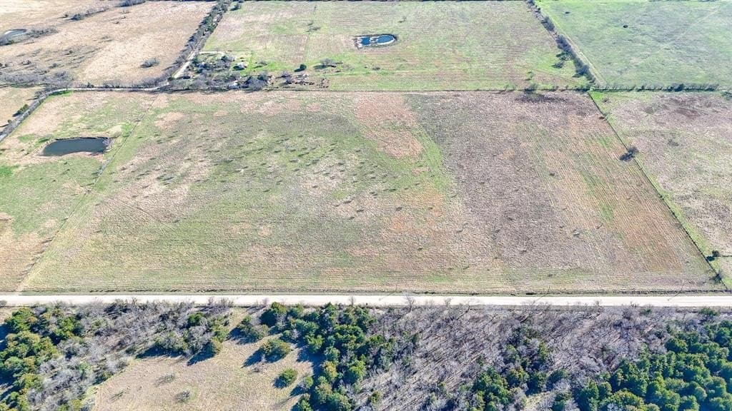 5.05 acres in Navarro County - photo 7