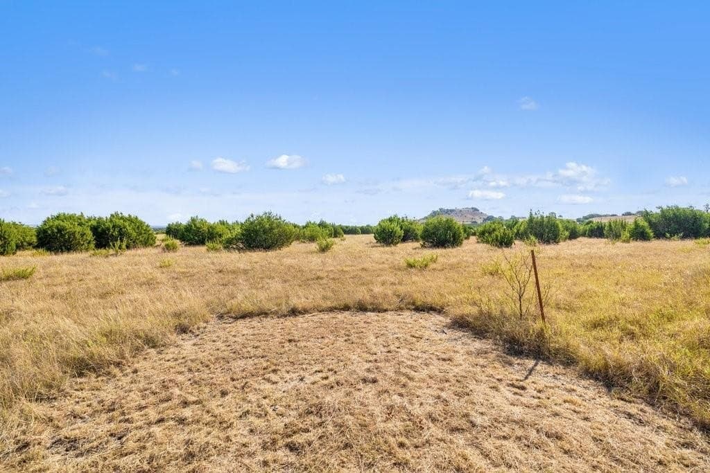 11 acres in Bosque County - photo 3