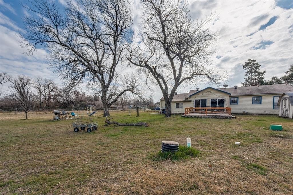 1.5 acres in Tarrant County - photo 14