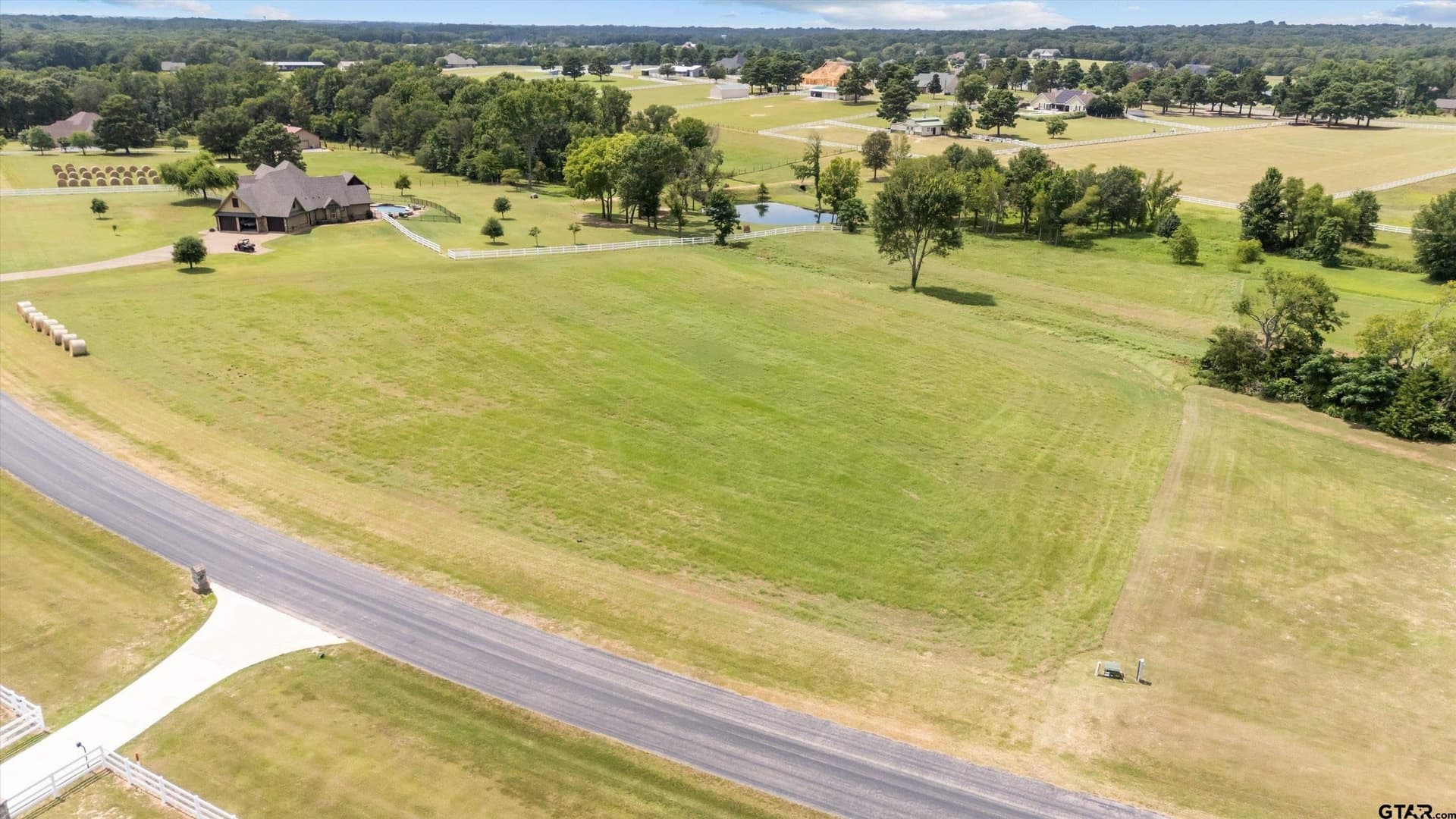 5 acres in Smith County - photo 8