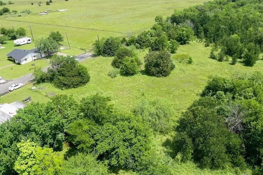 6.88 acres in Navarro County - photo 12