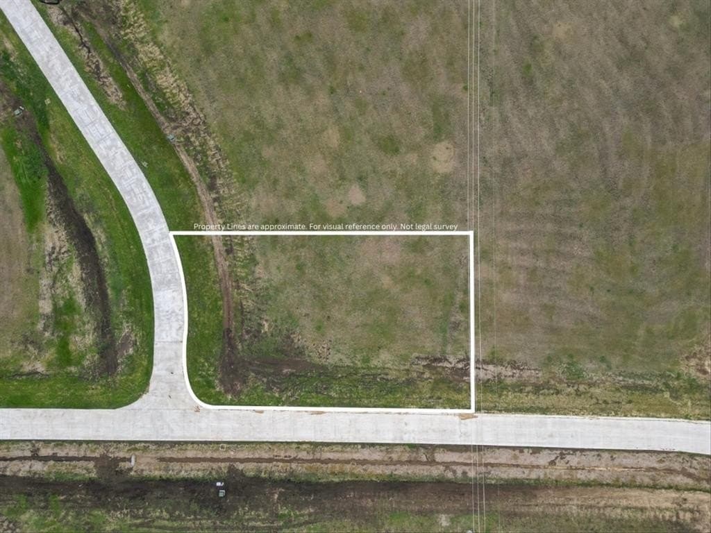 1.02 acres in Ellis County - photo 4