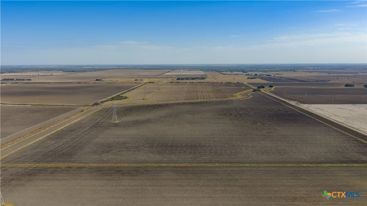 2,163.64 acres in Jackson County - photo 40