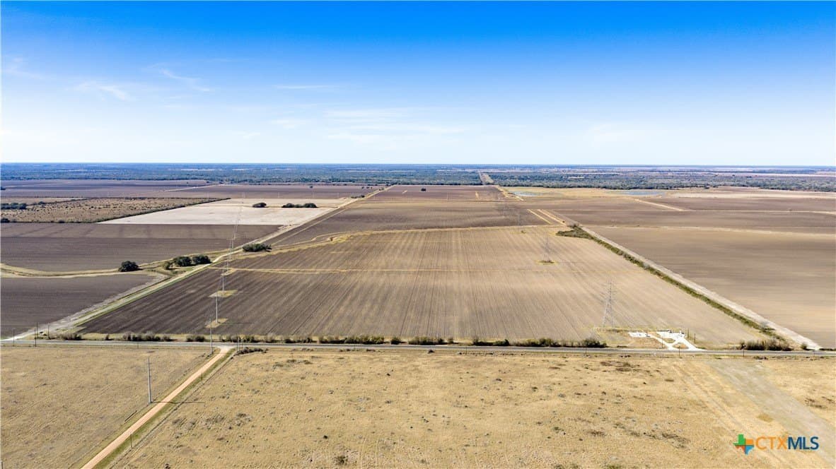 2,163.64 acres in Jackson County - photo 12