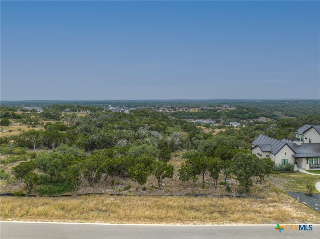 1.24 acres in Comal County - photo 9