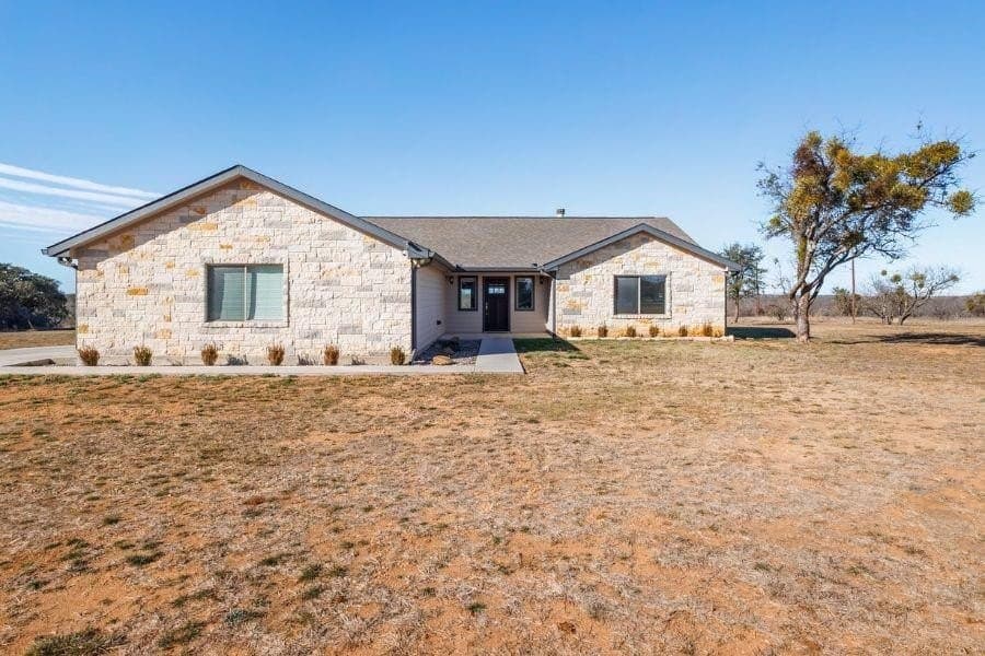 4319 County Road 337