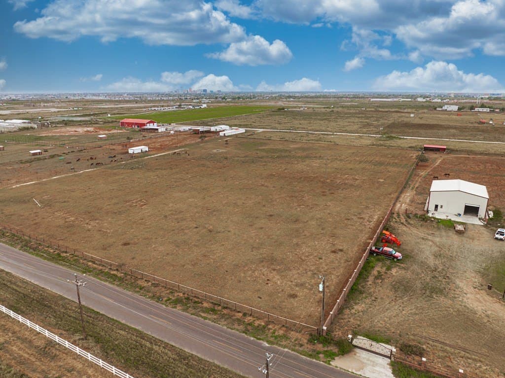 25.64 acres in Midland County - photo 5