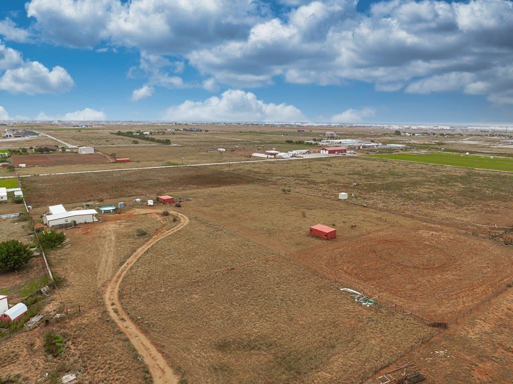 25.64 acres in Midland County - photo 7